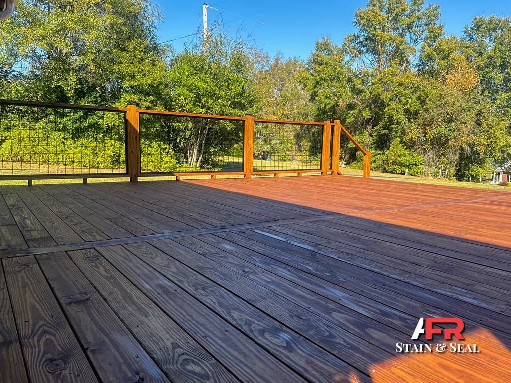 Backyard deck stained in Chestnut
